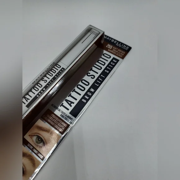 Maybelline Tattoo Studio Brow Lift Stick ✨ Soft Brown 255 - Picture 2 of 2